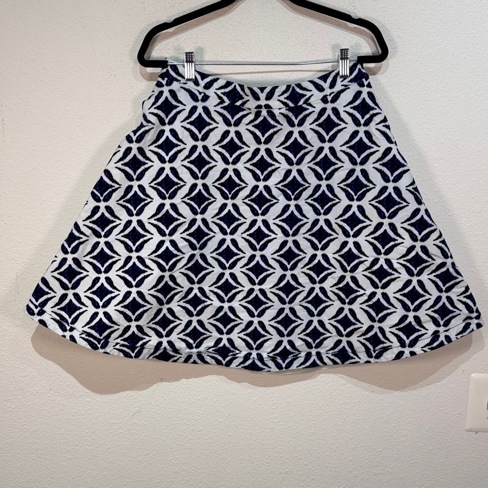 Diane Von Furstenberg Navy & White cotton Geometric A-Line Skirt size 12